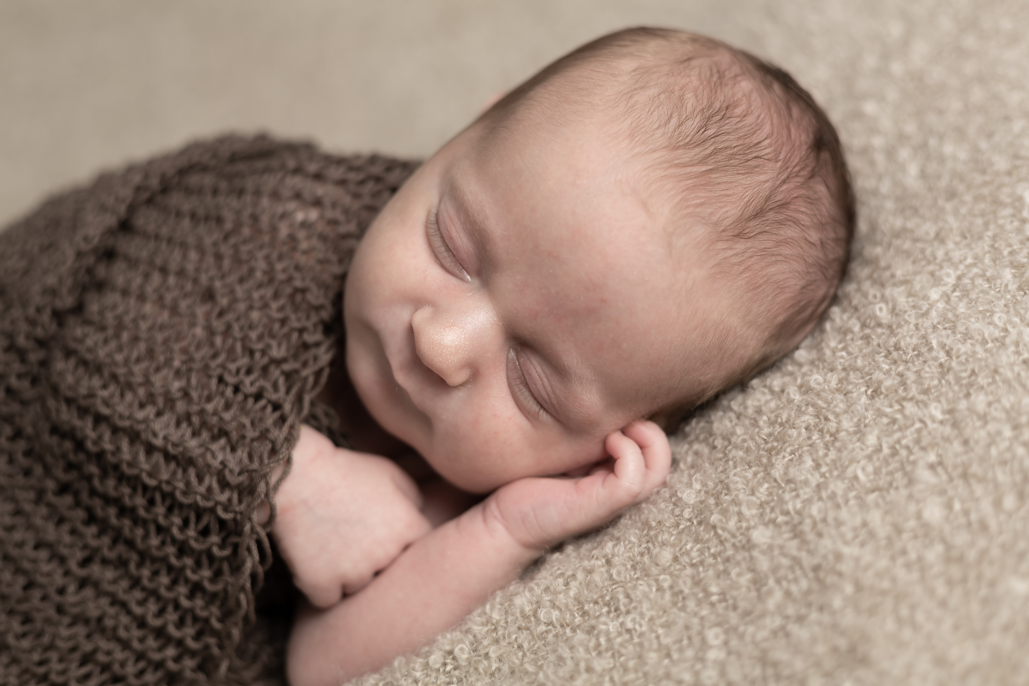 newborndez2 (2 von 2) newborndez2 (2 von 2)